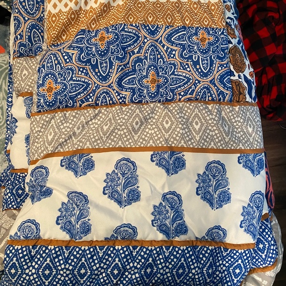Target Bedding Twin Xl Comforter Set Poshmark